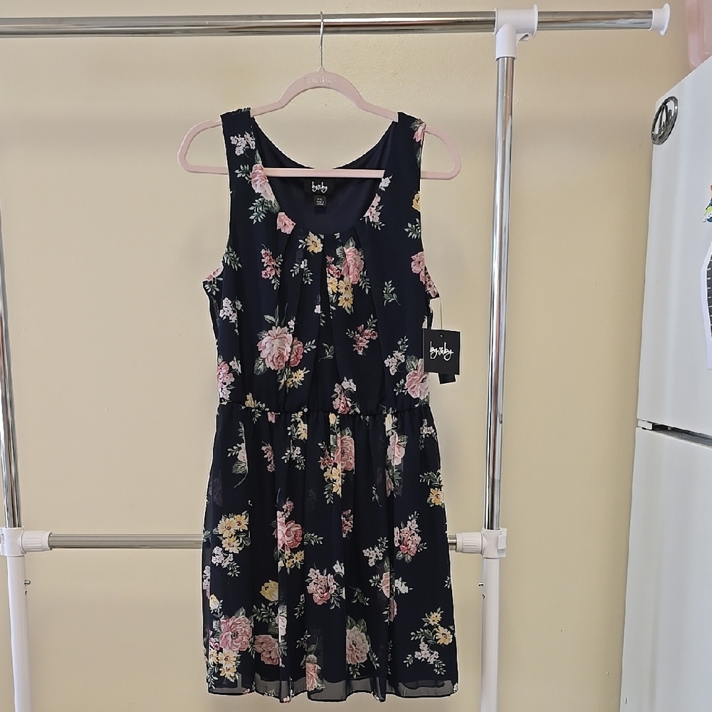 Black Sleeveless Scoop Neck Sundress